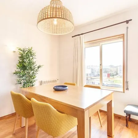 Magical River View Apartment *