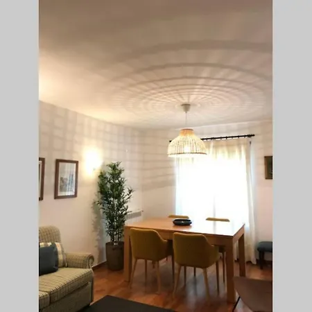 아파트 Magical River View Apartment *